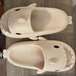 Shark slides